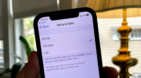 坦洲镇苹果手机维修分享iPhone 12如何打开或关闭5G网络 